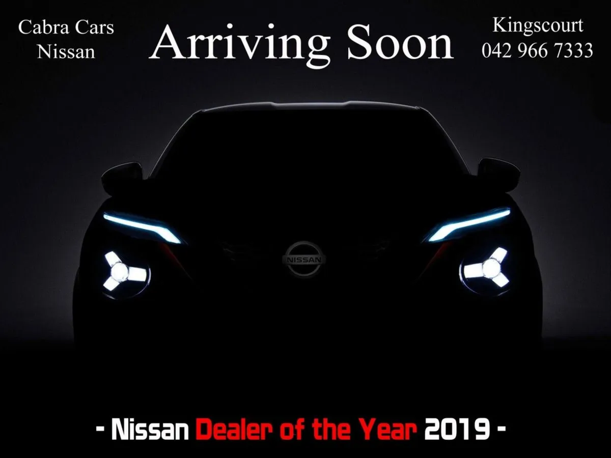 Nissan QASHQAI SV Premium 1.3 Mild Hybrid. 1 Owner - Image 1