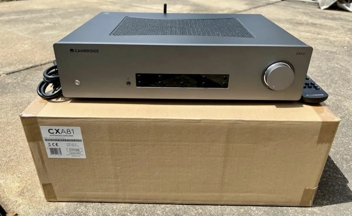 Cambridge Audio CXA81 Integrated Stereo Amplifier - Image 2