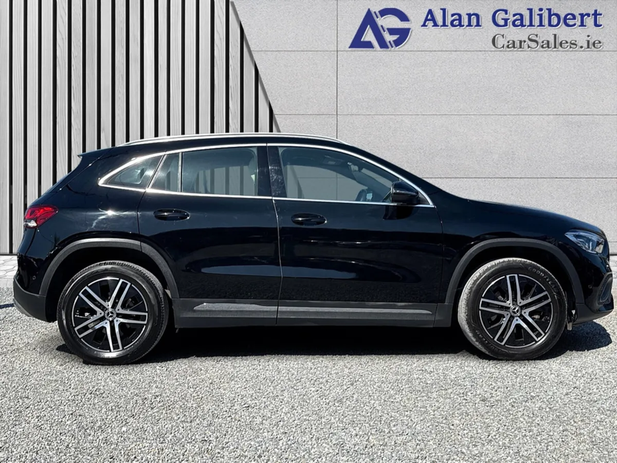Mercedes-Benz GLA 180D 2.0 Diesel AUTO PROGRESSIVE - Image 3