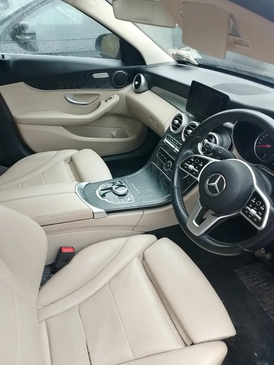 Mercedes-Benz C-Class 2019 - Image 1
