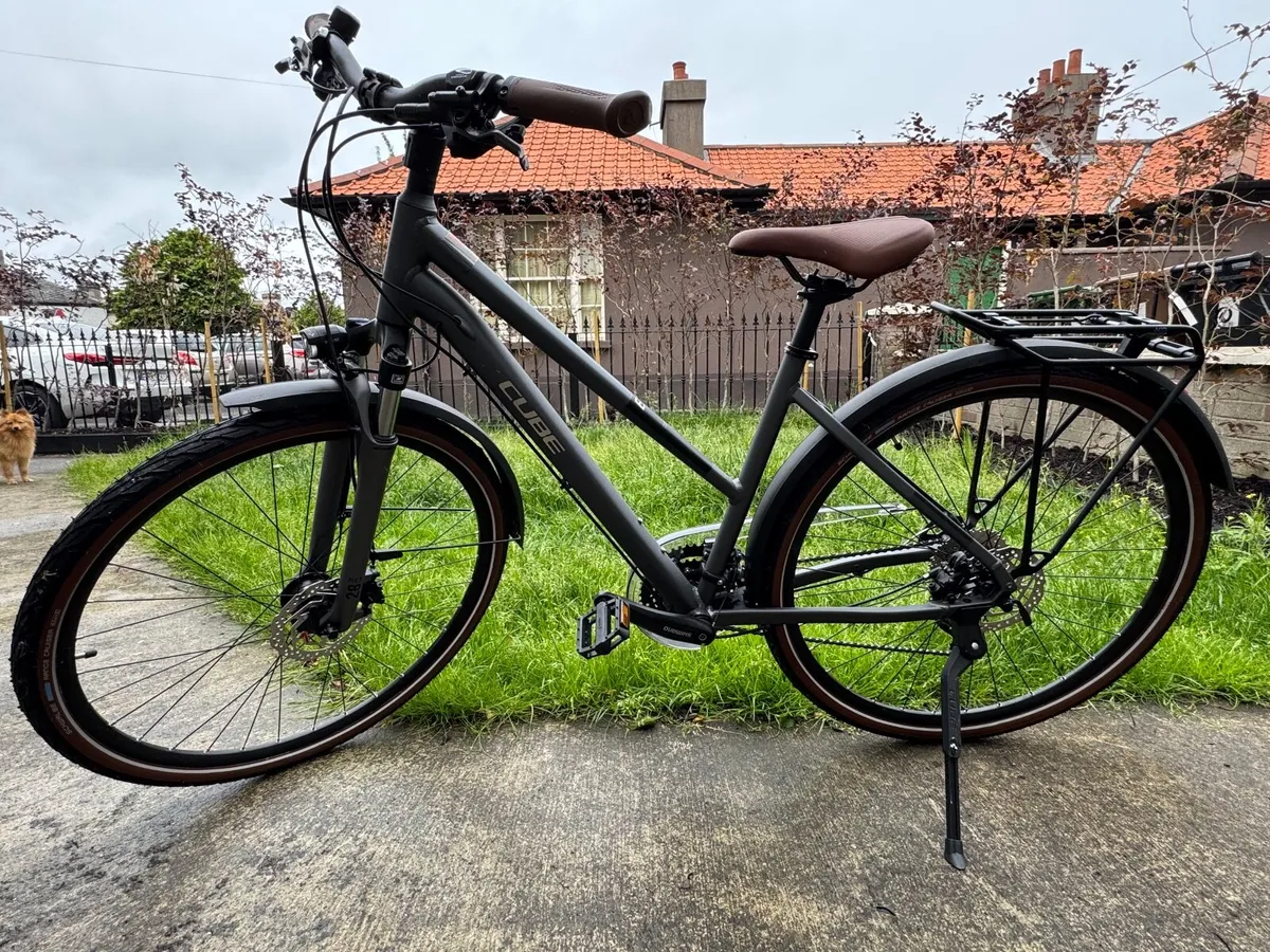 Bicycle - Cube Touring - Image 1