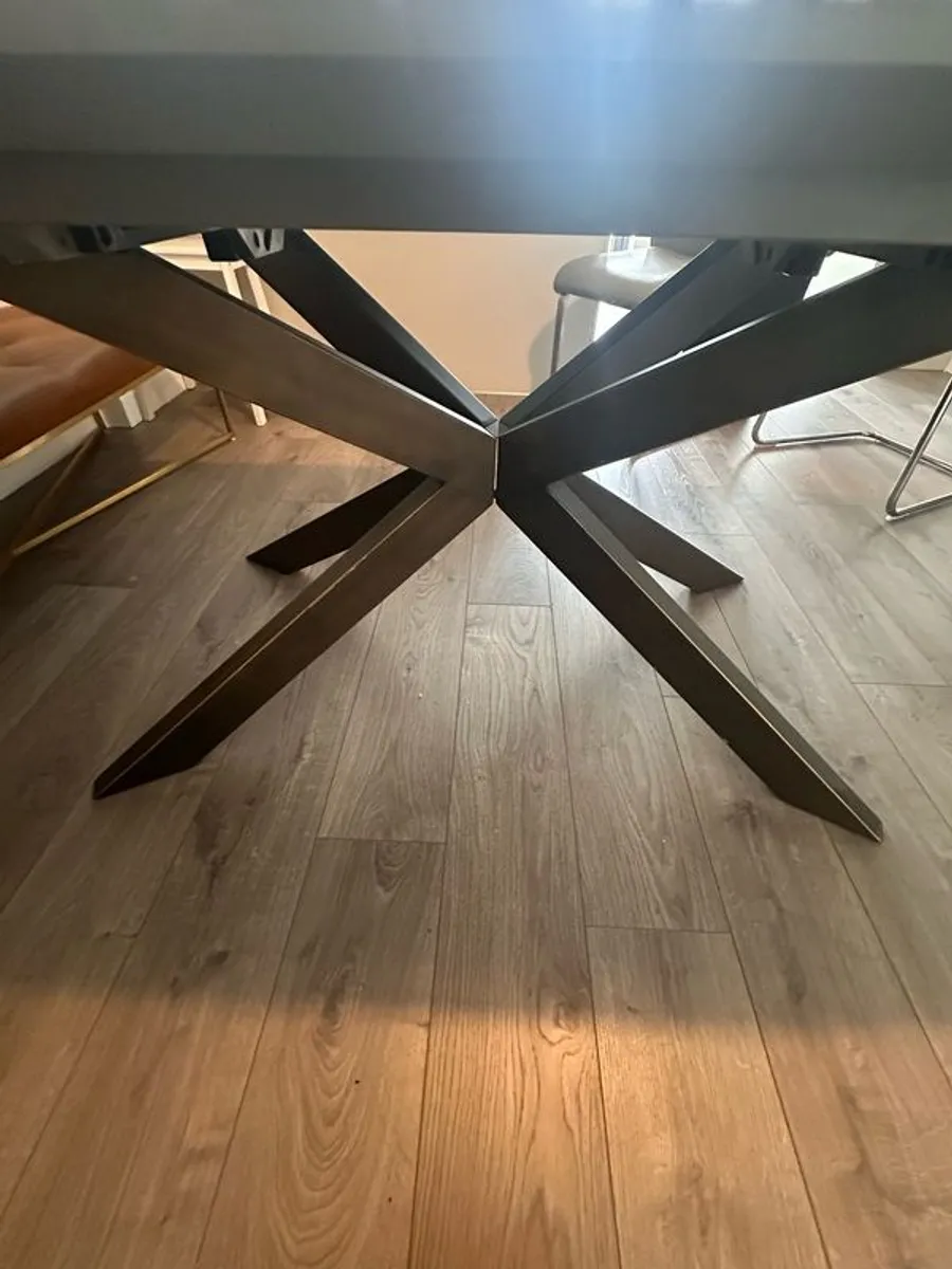 EZLiving Dining Table - Image 2