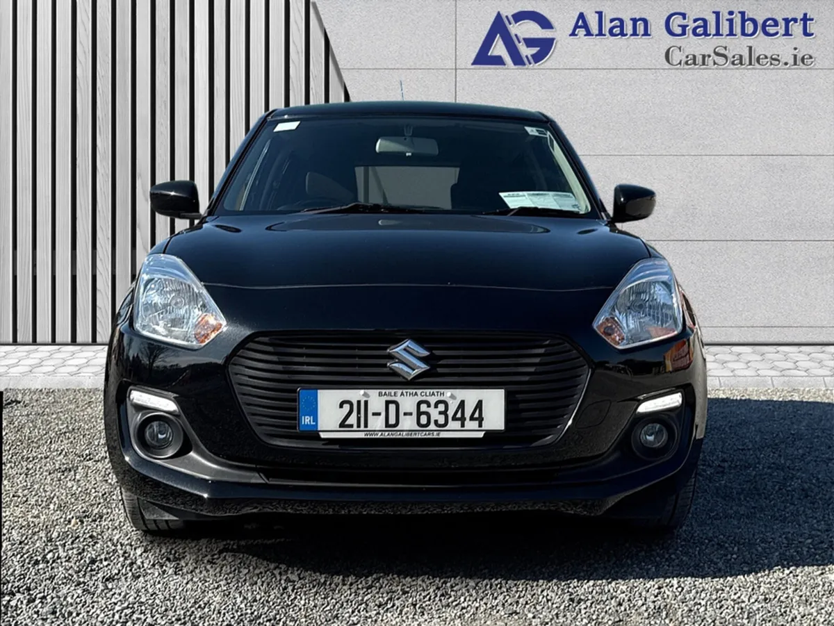 Suzuki Swift 1.2 DUALJET Reverse Camera  €67 per w - Image 4