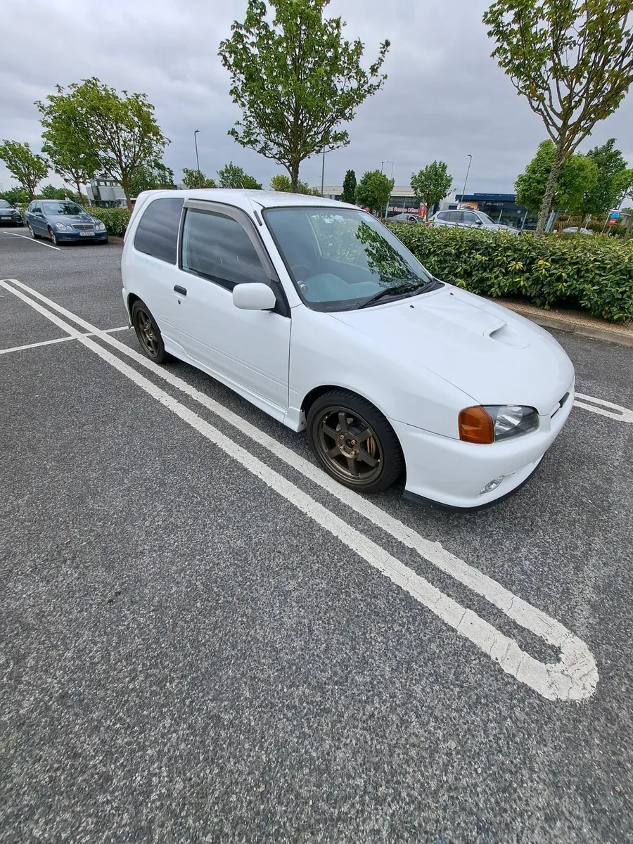 Toyota Starlet 1996 - Image 1