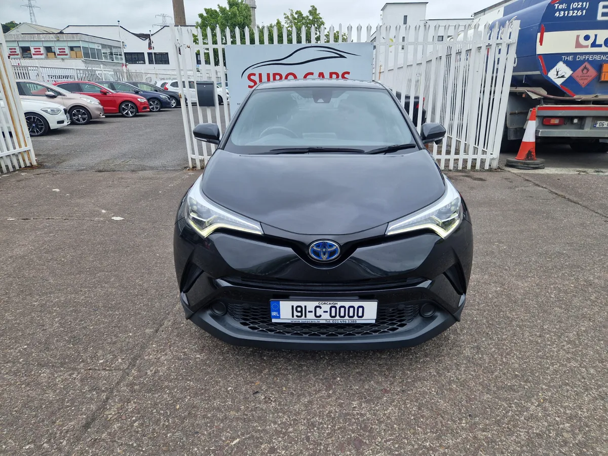 Toyota Ch-r 1.8 Self Charging Hybrid Automatic - Image 2