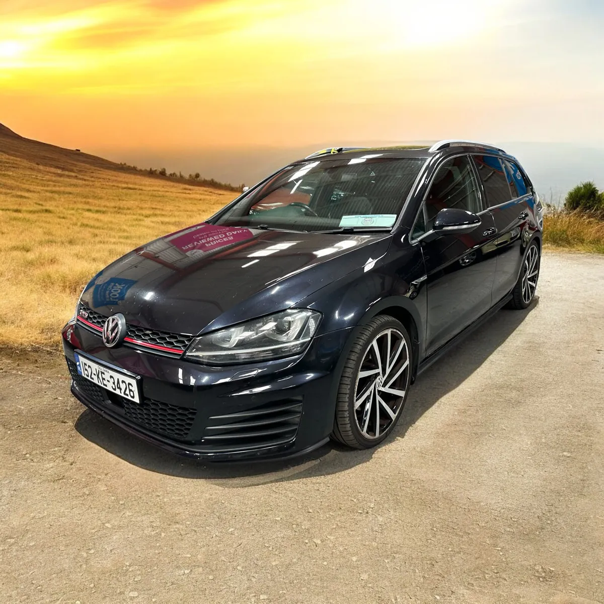 Volkswagen Golf 2.0 TDi GTD  Auto 184hp Estate - Image 1