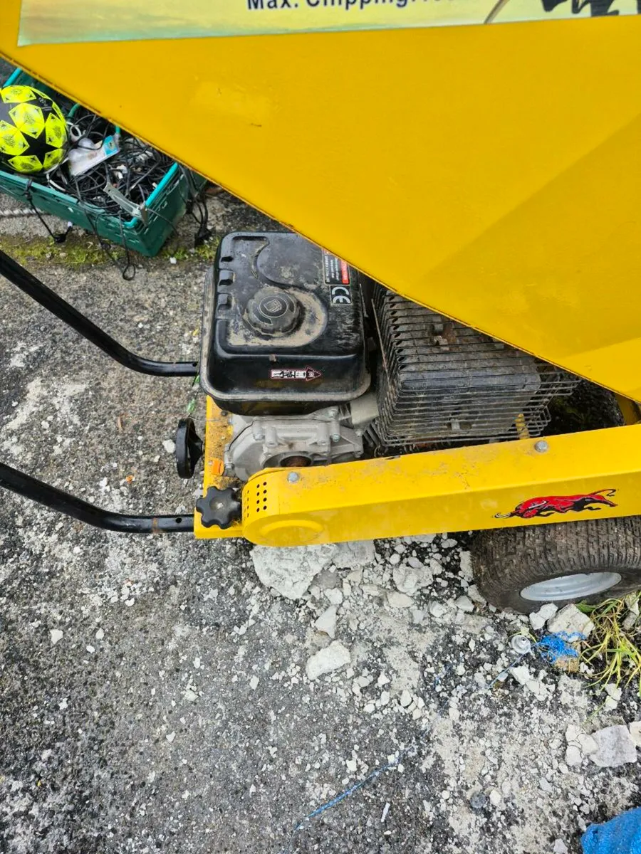 Great bull wood chipper professional - Image 2