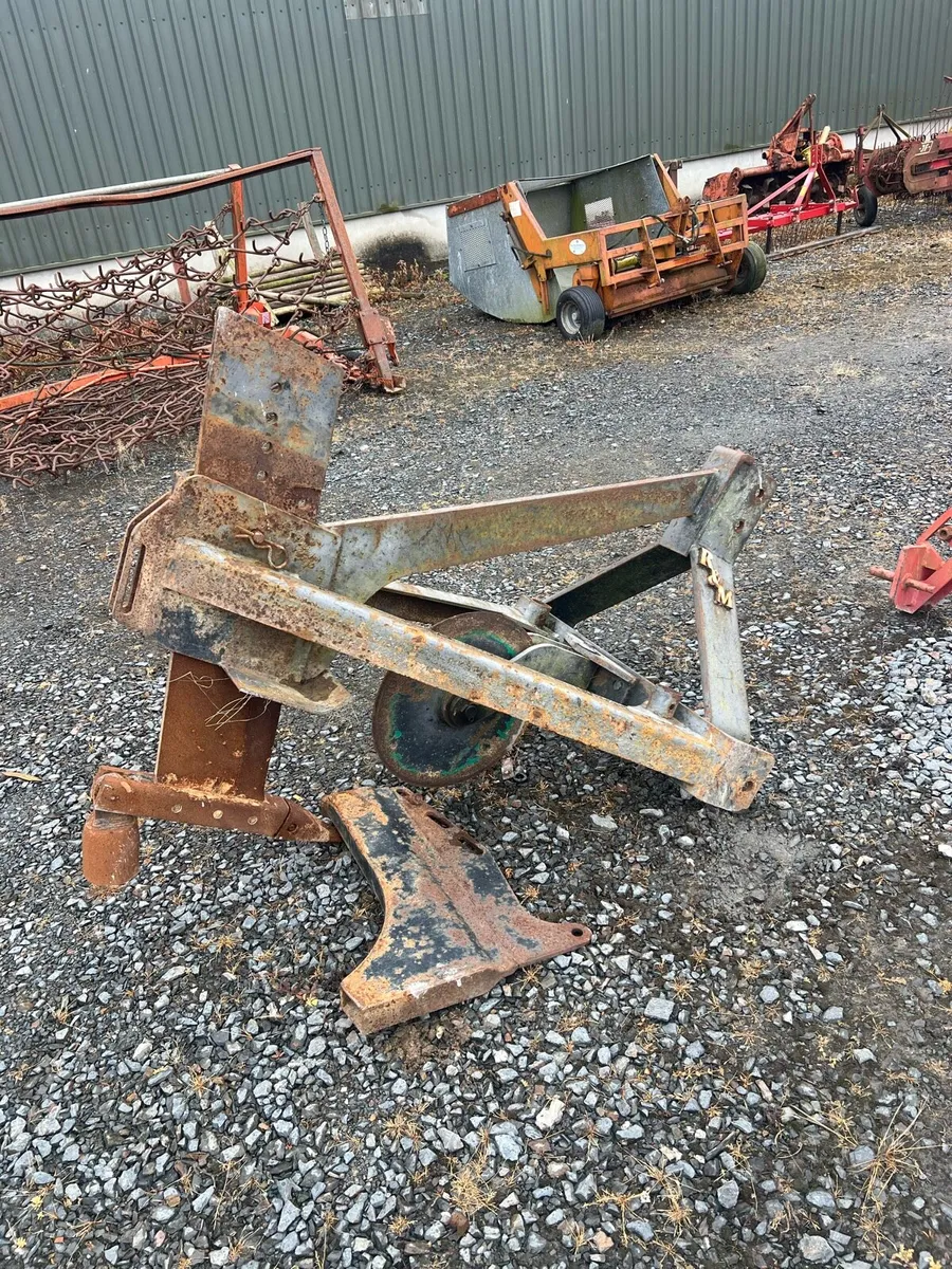 R & M MOLE PLOUGH - Image 3