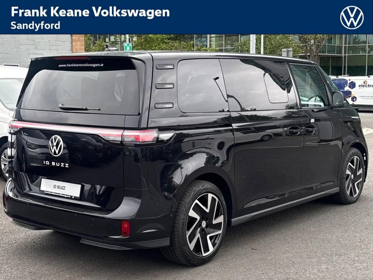 Volkswagen ID. Buzz LWB 7-seater Style 86kwh 286B - Image 3