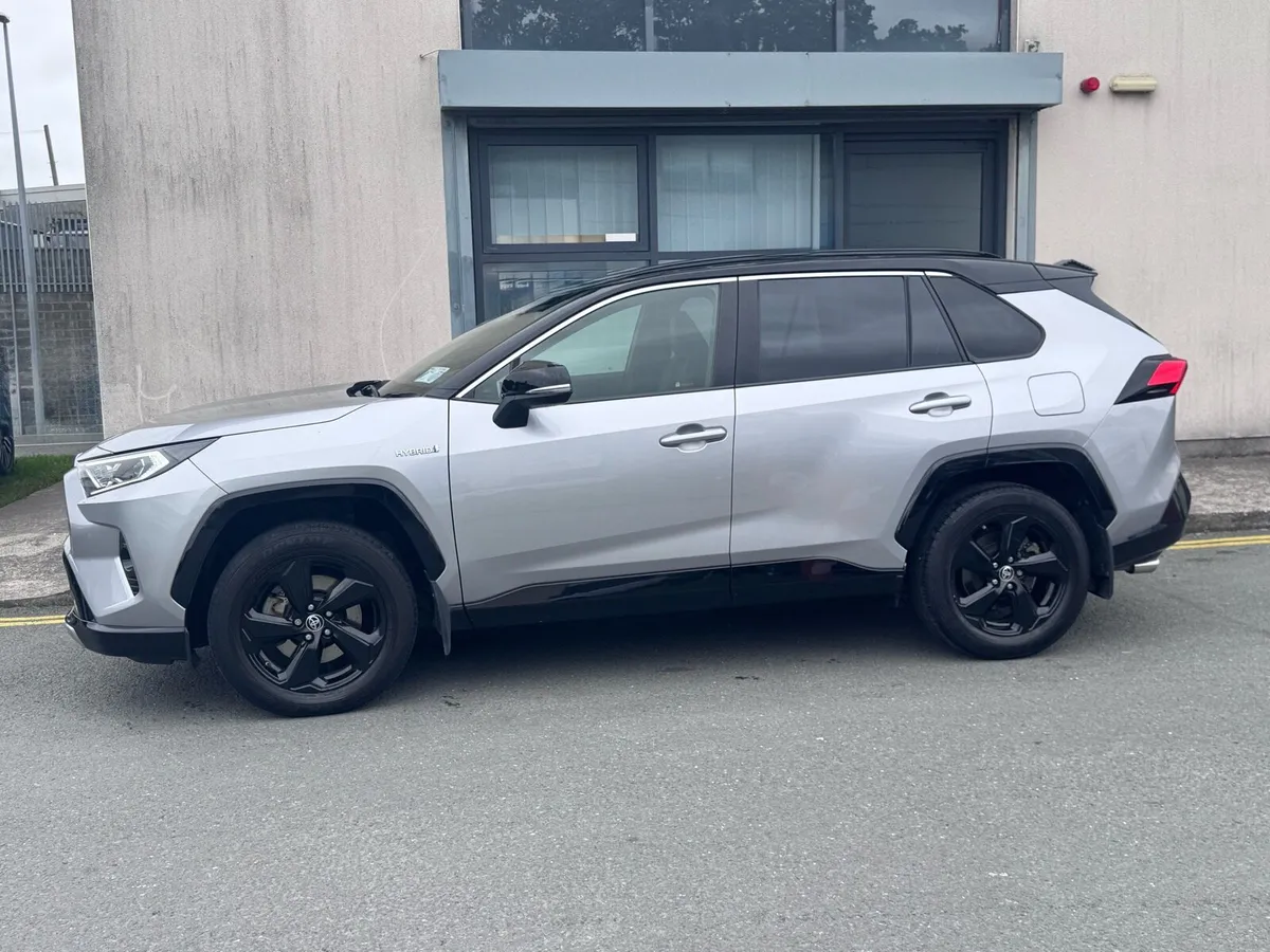 Toyota Rav Hybrid Sport - Image 1