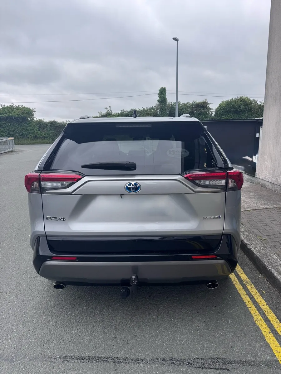 Toyota Rav Hybrid Sport - Image 4