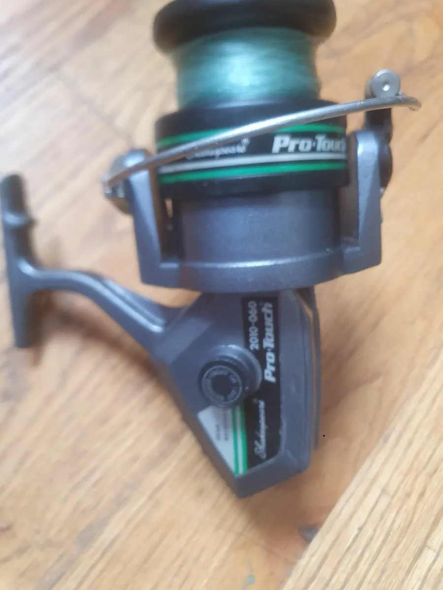 Fishing reel - Image 1