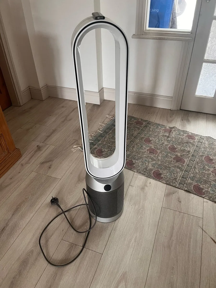Dyson Air purifier - Image 1