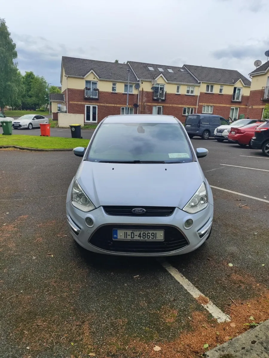 Ford S-Max 2011 - Image 1