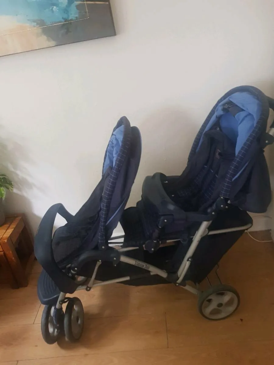 Graco duo double buggy - Image 3