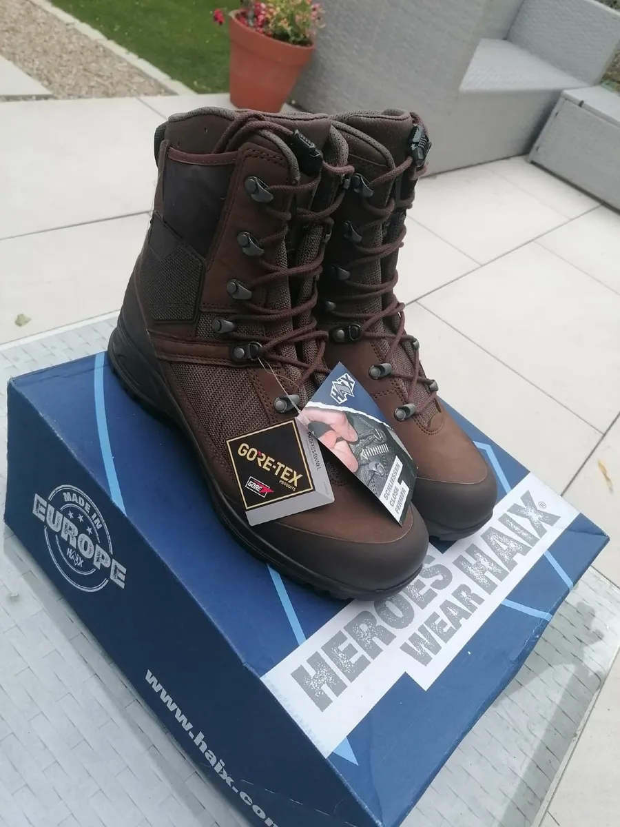 Boots - Image 4