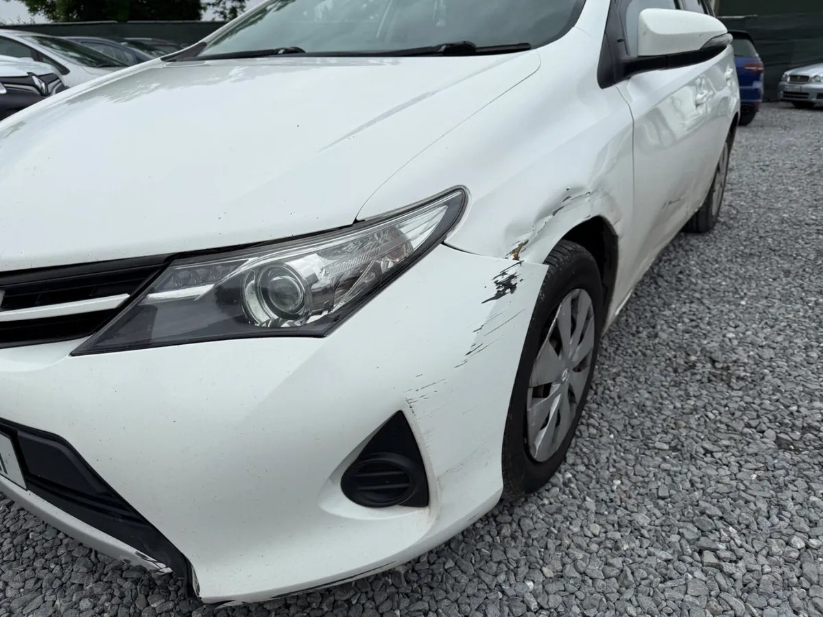 Toyota Auris 2014 1.4 D4D - Image 2