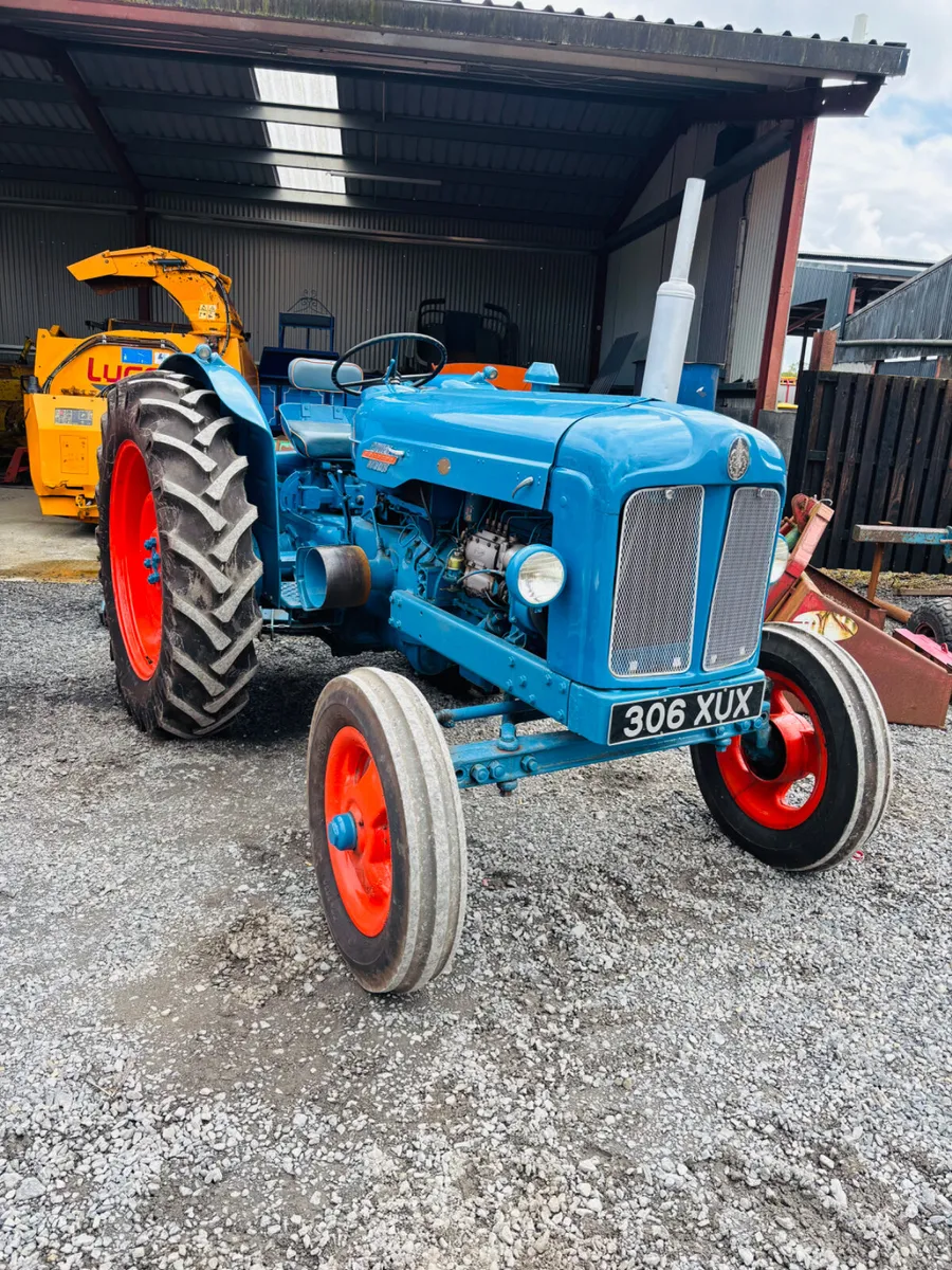 Fordson major tractor - Image 3