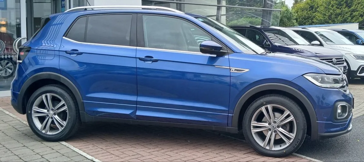 Volkswagen T-Cross R-line 1.6 TDI 95hp  rear View - Image 2