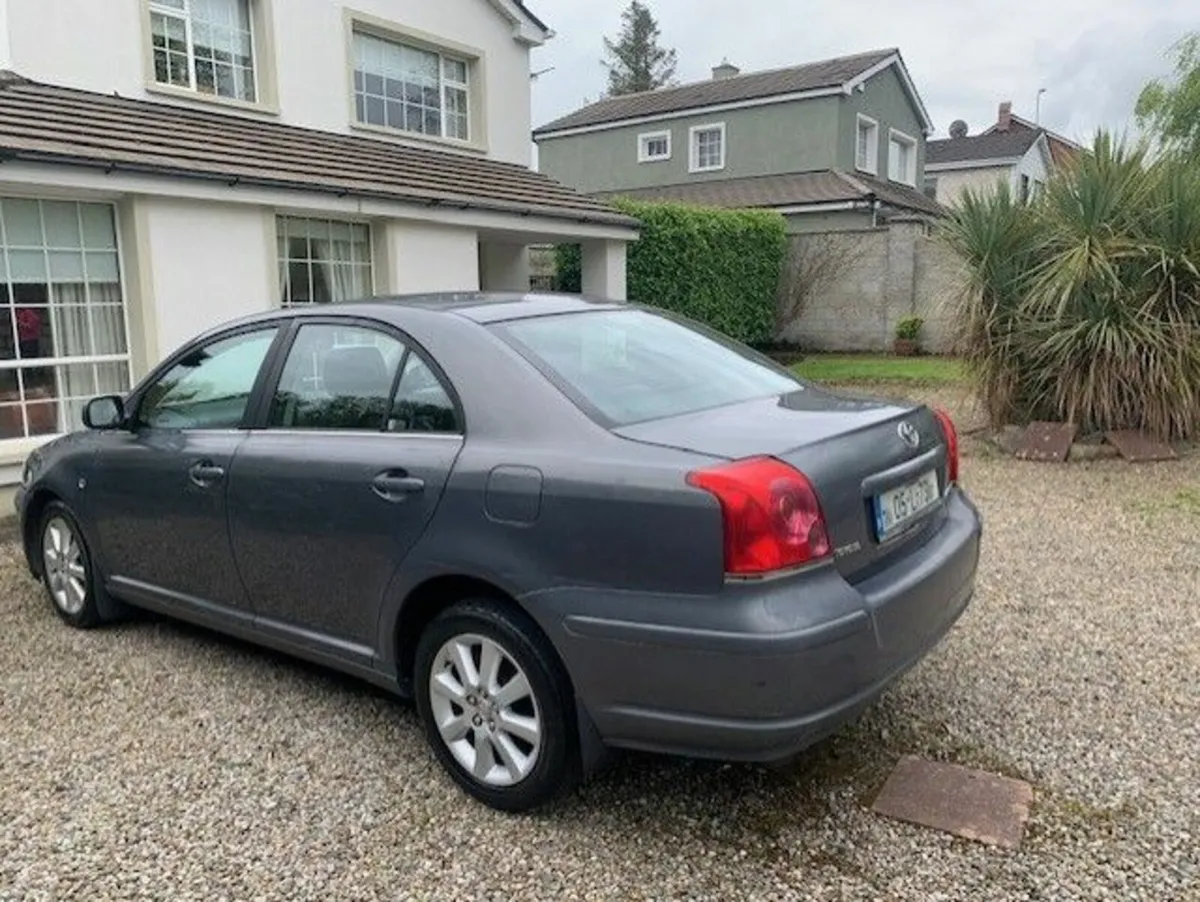 Toyota Avensis 2005 - Image 4