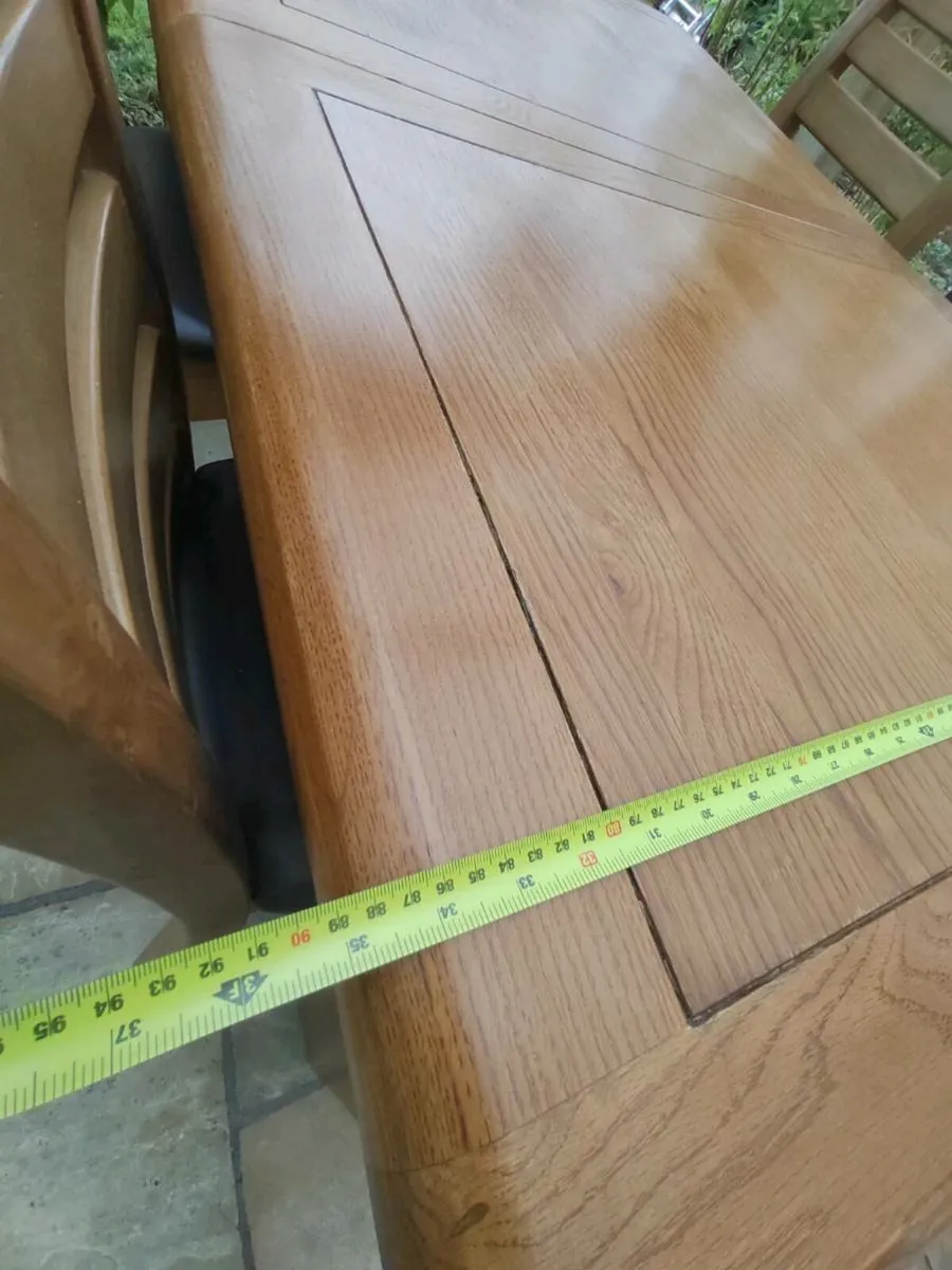 Kitchen dining table - Image 4