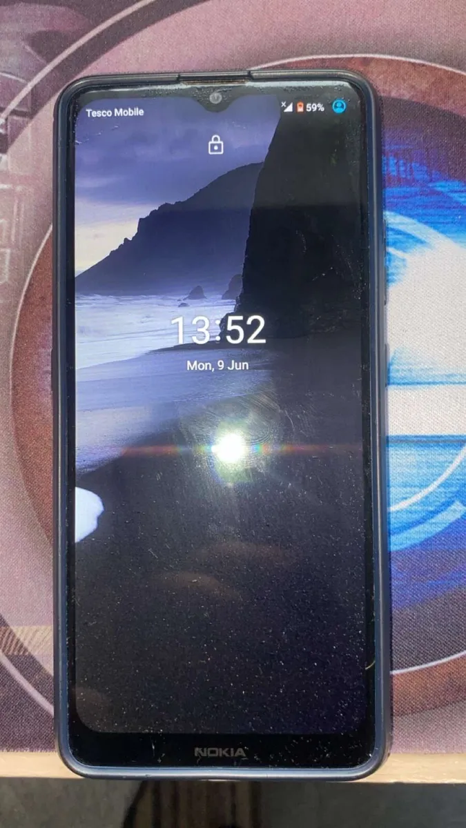 Phone - Image 1