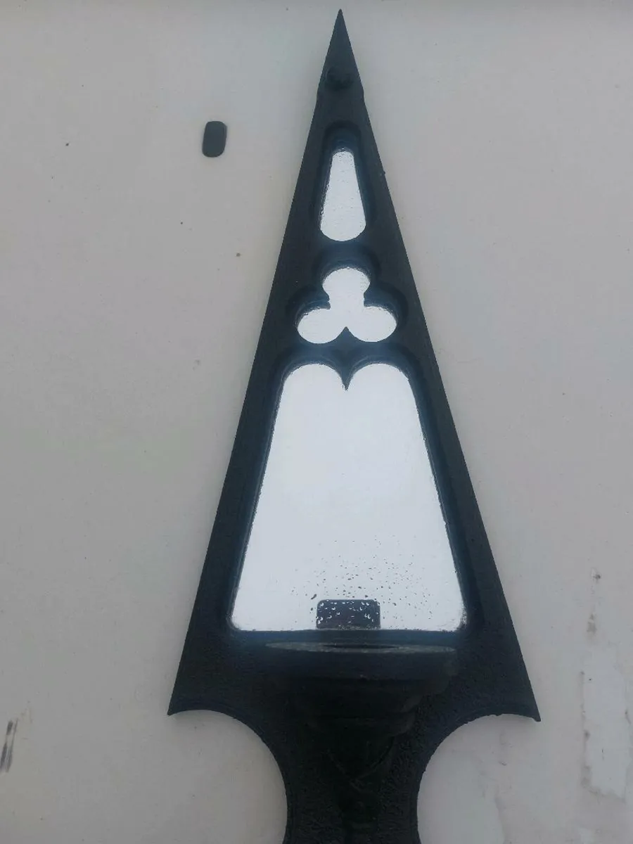 Mirror - Image 1