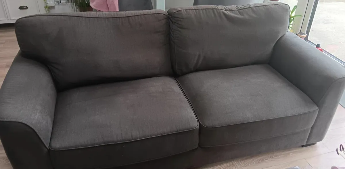 Sofa - Image 3