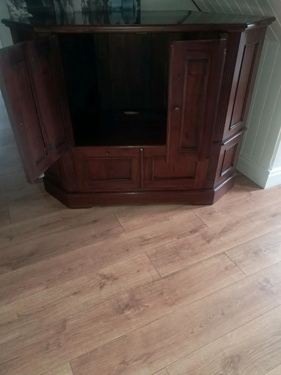 TV Unit & Cabinet - Image 2