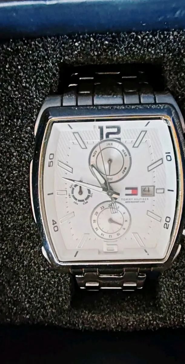 Tommy Hilfiger gents watch - Image 1