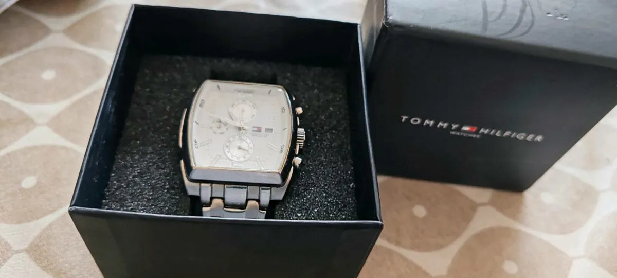 Tommy Hilfiger gents watch - Image 4