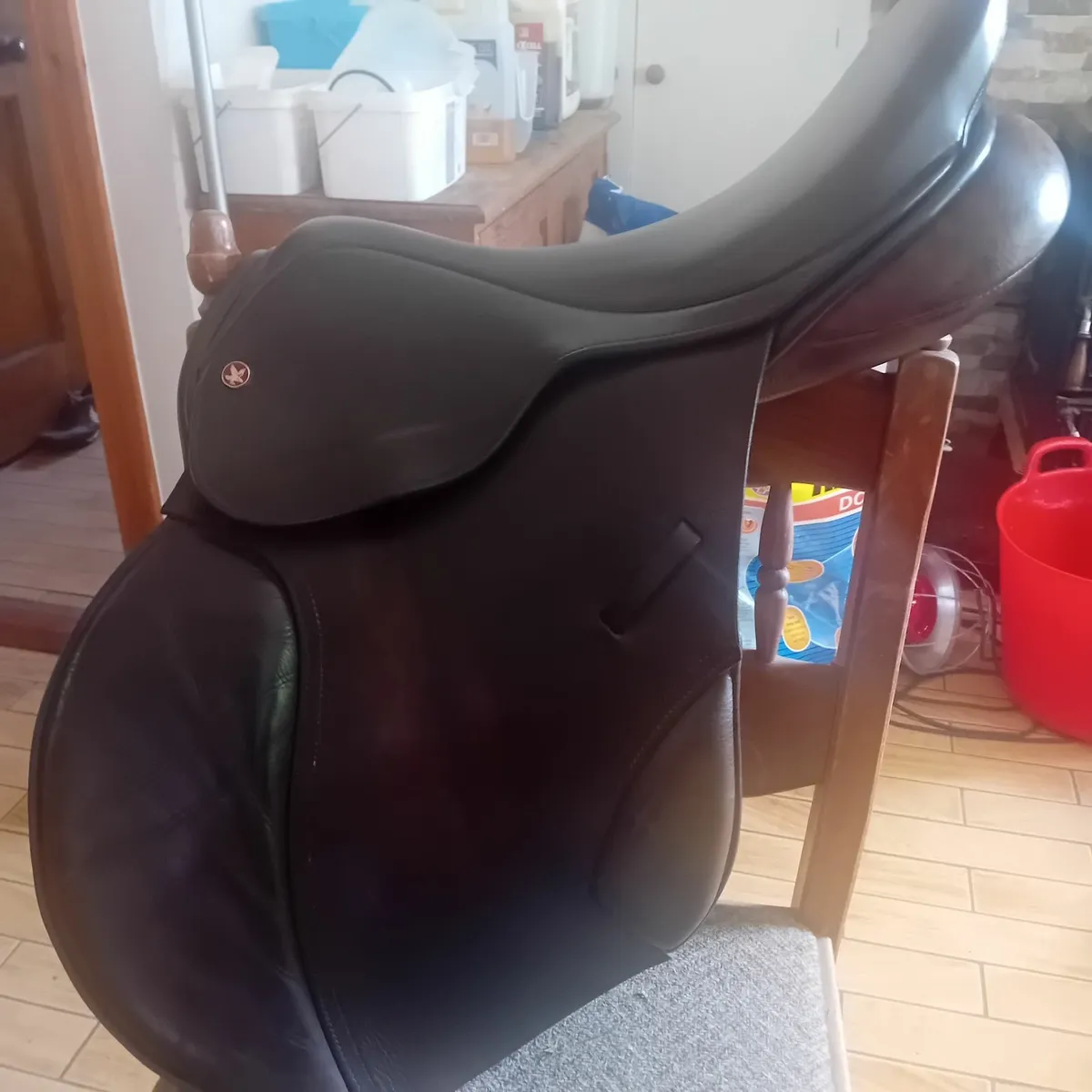 Saddle