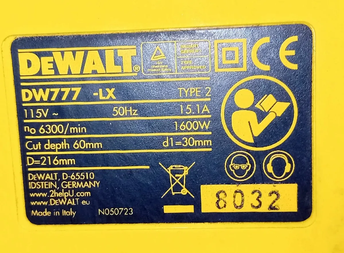 Dewalt table saw - Image 2
