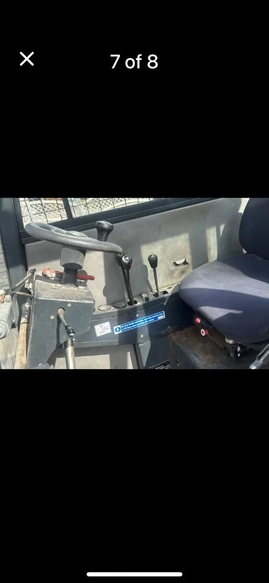 Linde side loader  5 ton diesel - Image 4