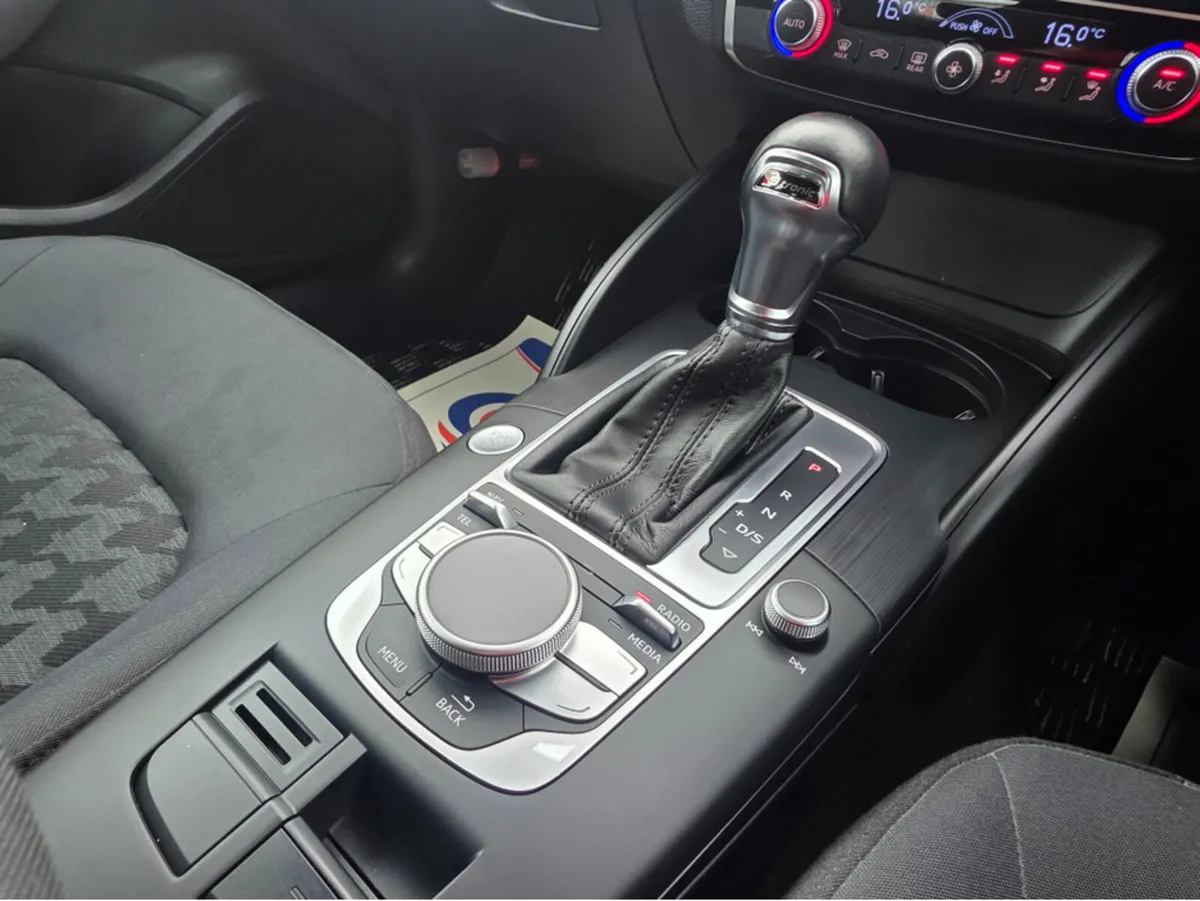 Audi A3 SALOON 1.4 TFSI  ONLY 52,836 KLMs AUTOMATI - Image 4