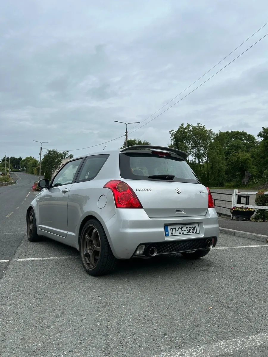 Suzuki Swift Sport - Image 1