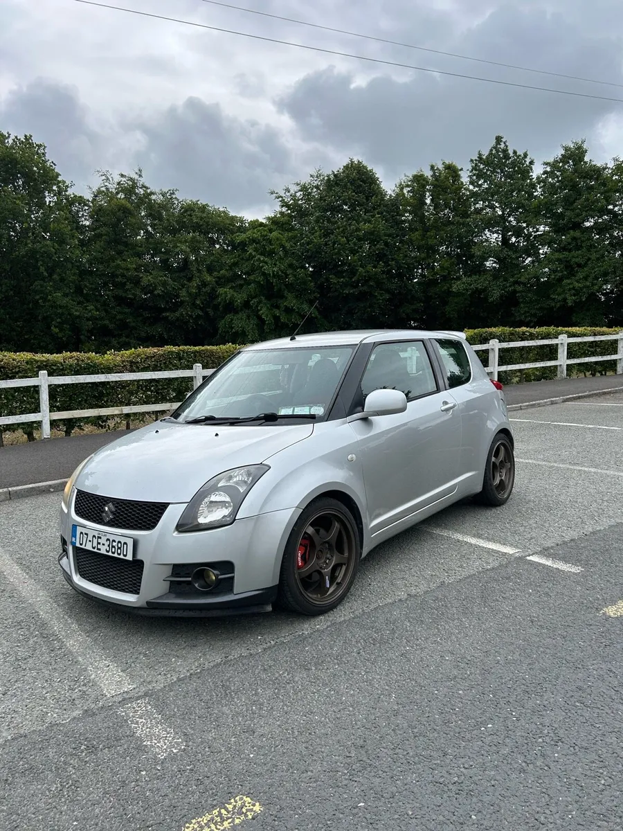 Suzuki Swift Sport - Image 2