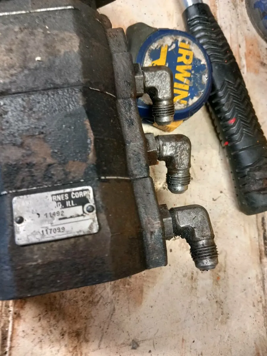 Hydraulic pump - Image 3