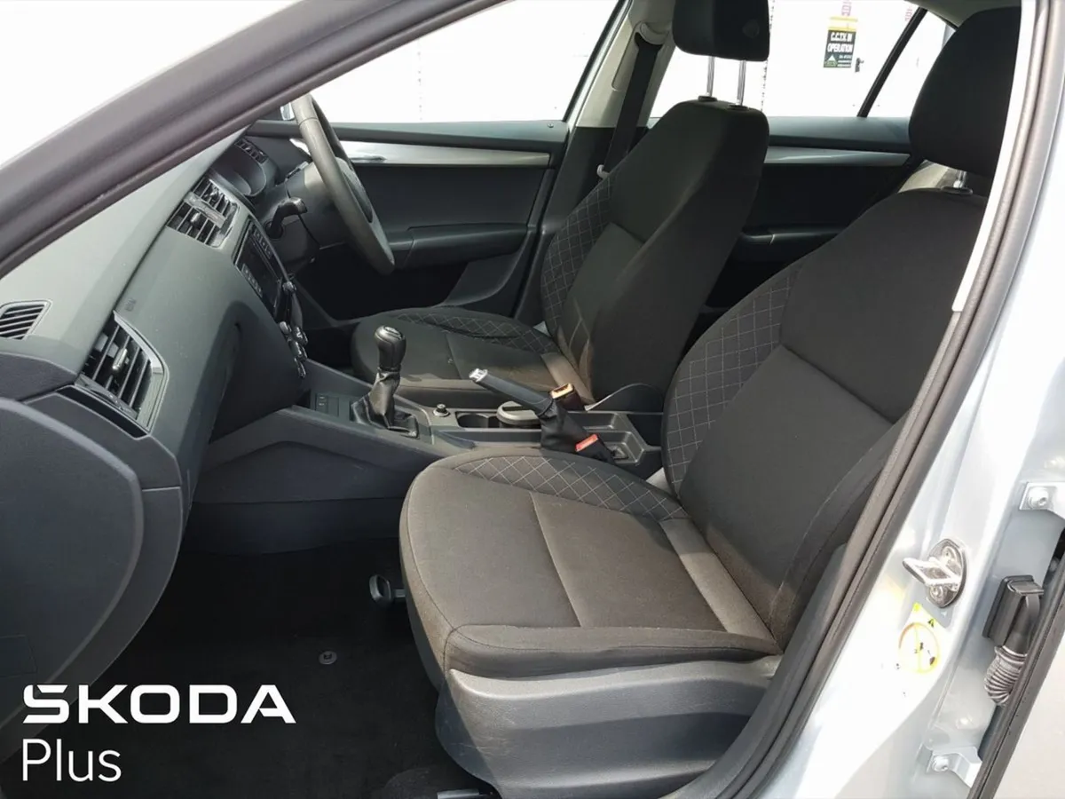 Skoda Octavia Active 1.6tdi 115HP - Image 4