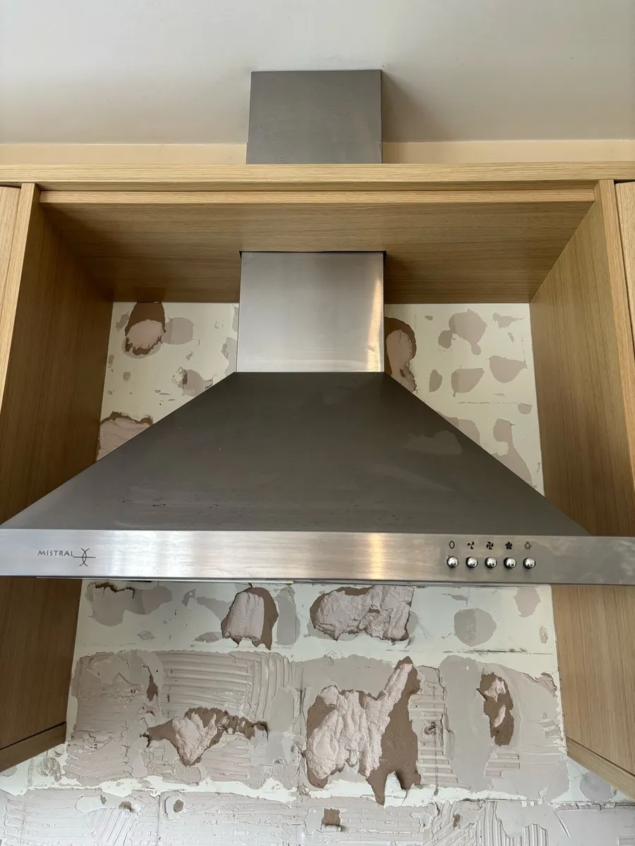 Extractor Fans - Image 1
