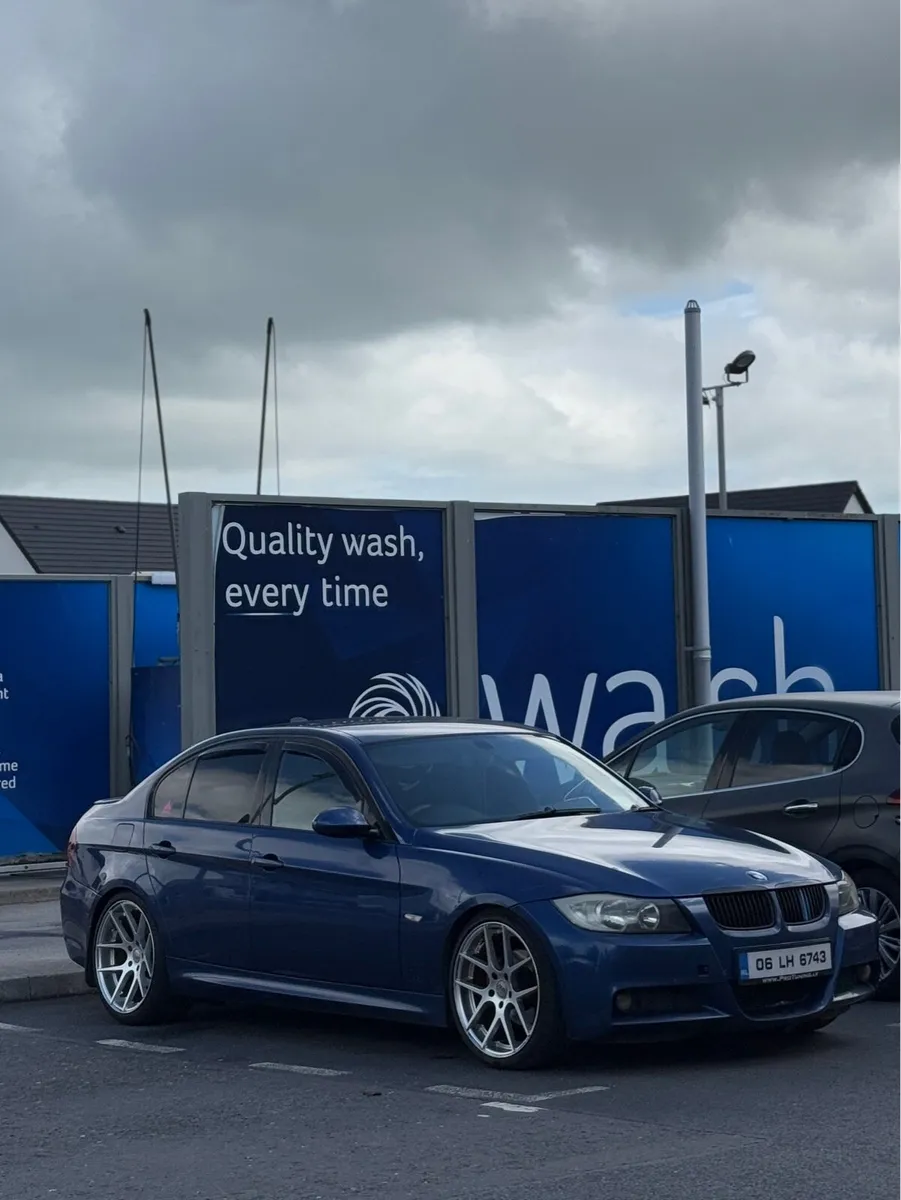 BMW series 3 03/26 NCT - Image 1
