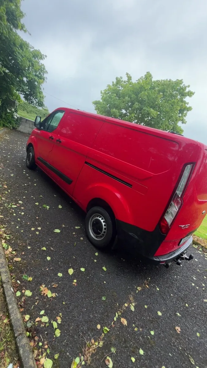 Ford transit custom Lwb - Image 3
