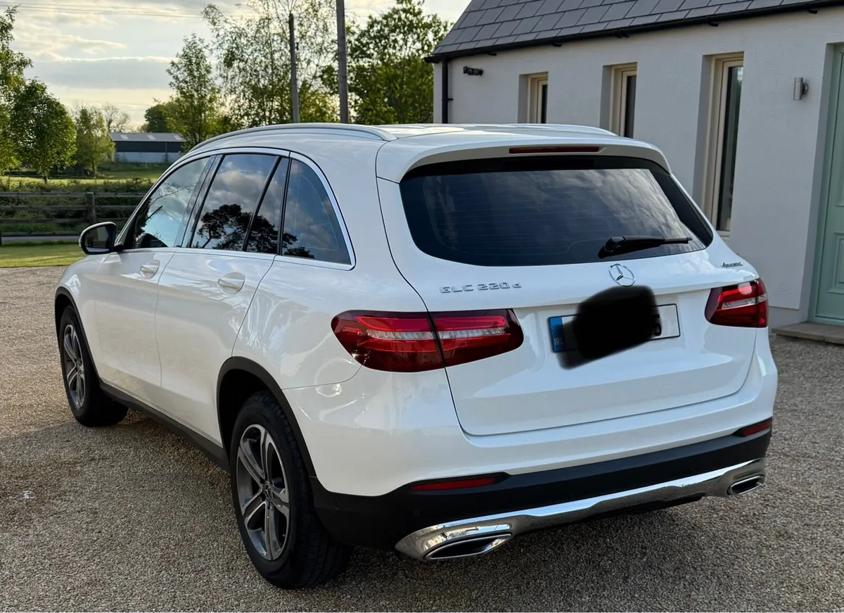 Mercedes-Benz GLC 220 D 4MATIC - Image 3