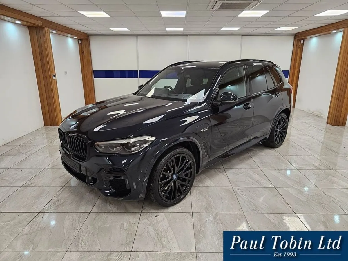 BMW X5 PRO Pack // Comfort Plus Pack - Image 1
