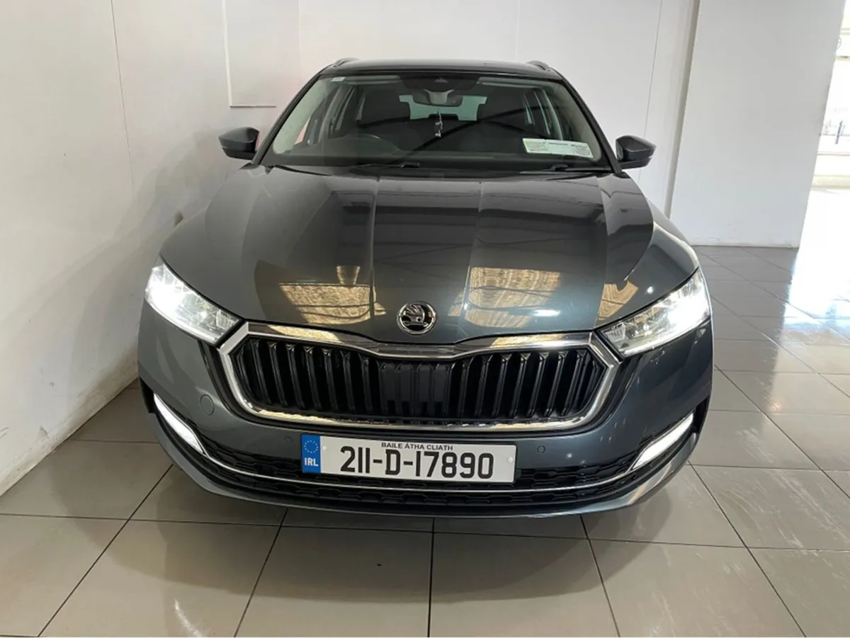 Skoda Octavia C Style 2.0 TDI 115HP 5 5DR - Image 4