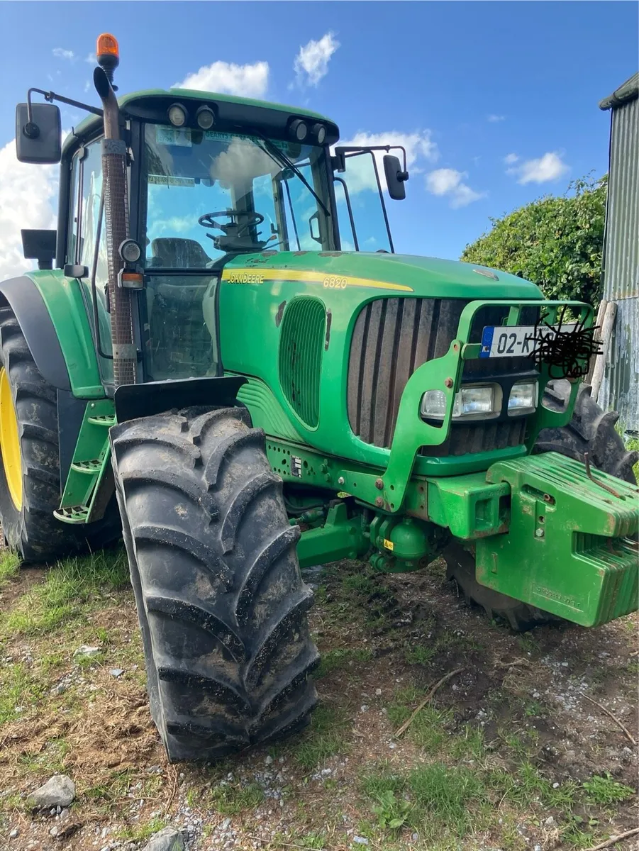 John Deere 6820 - Image 2