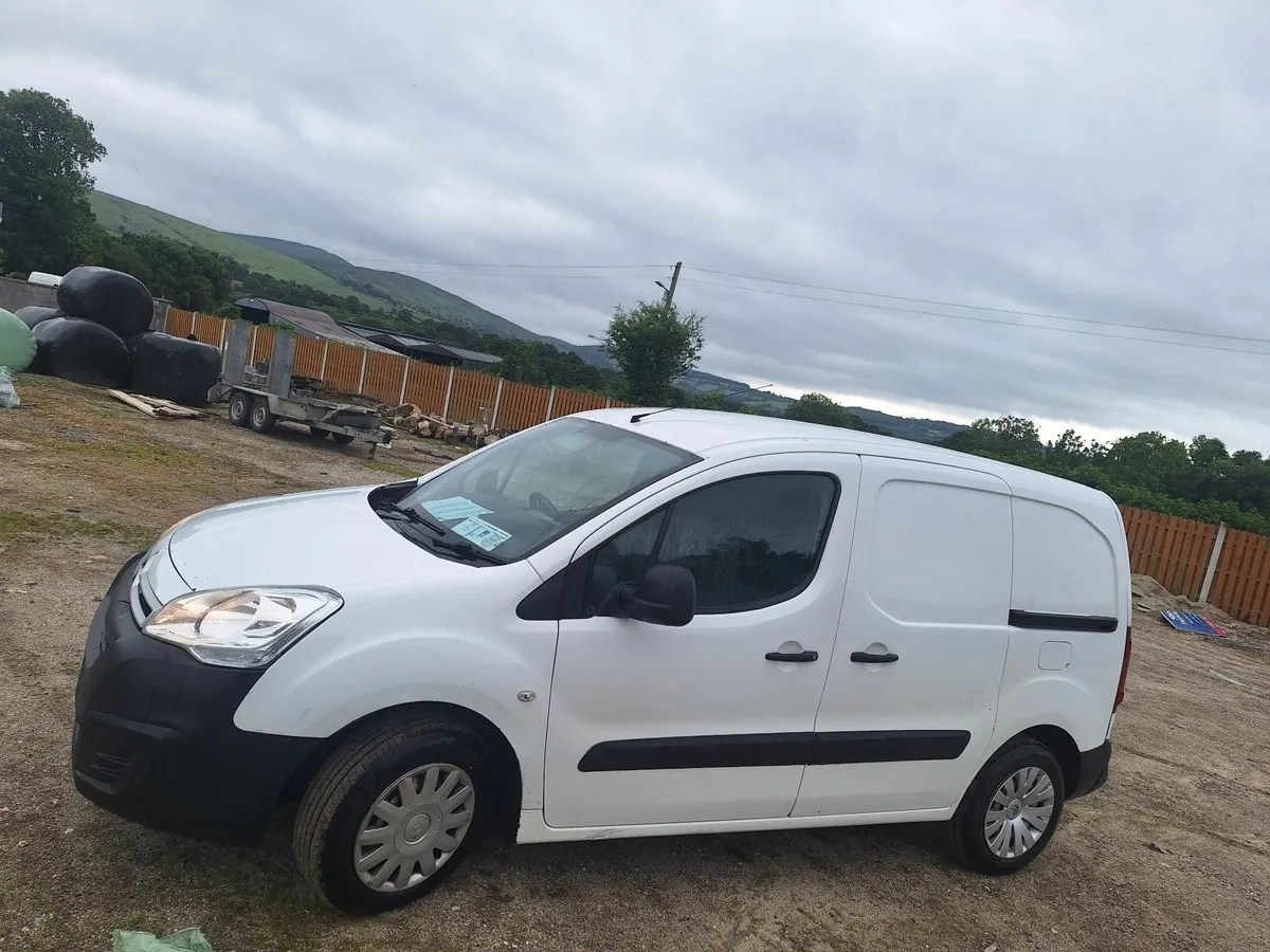 Citroen Berlingo 2016 - Image 1