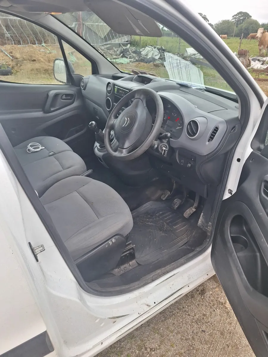 Citroen Berlingo 2016 - Image 2