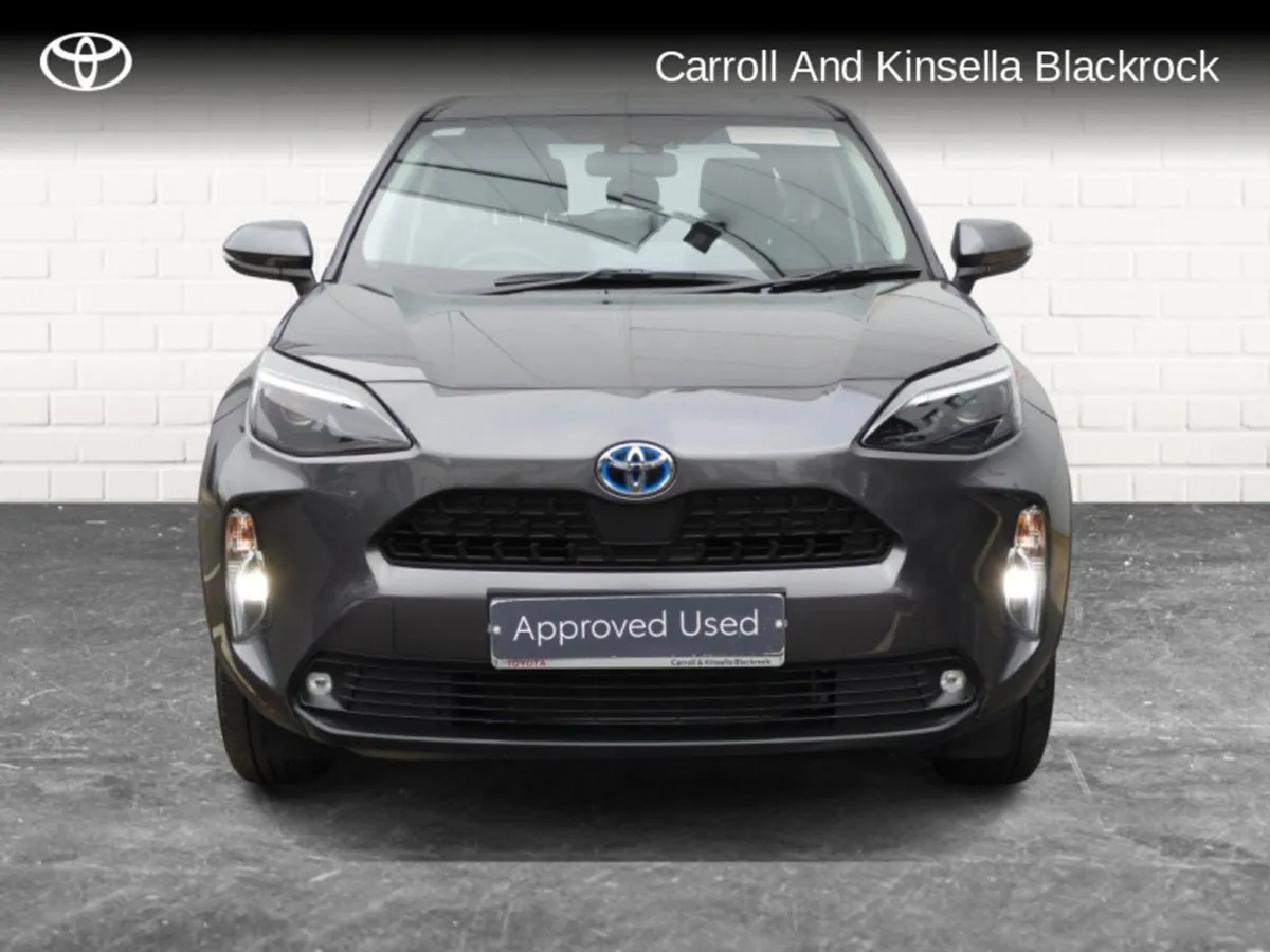 Toyota Yaris Cross Hybrid Luna - Image 4