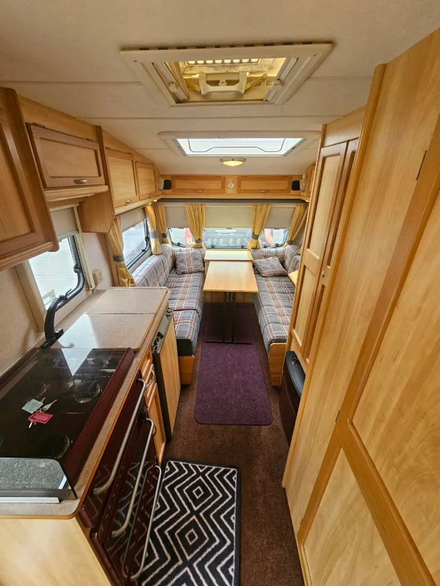 Mint Sterling caravan with full awning - Image 3